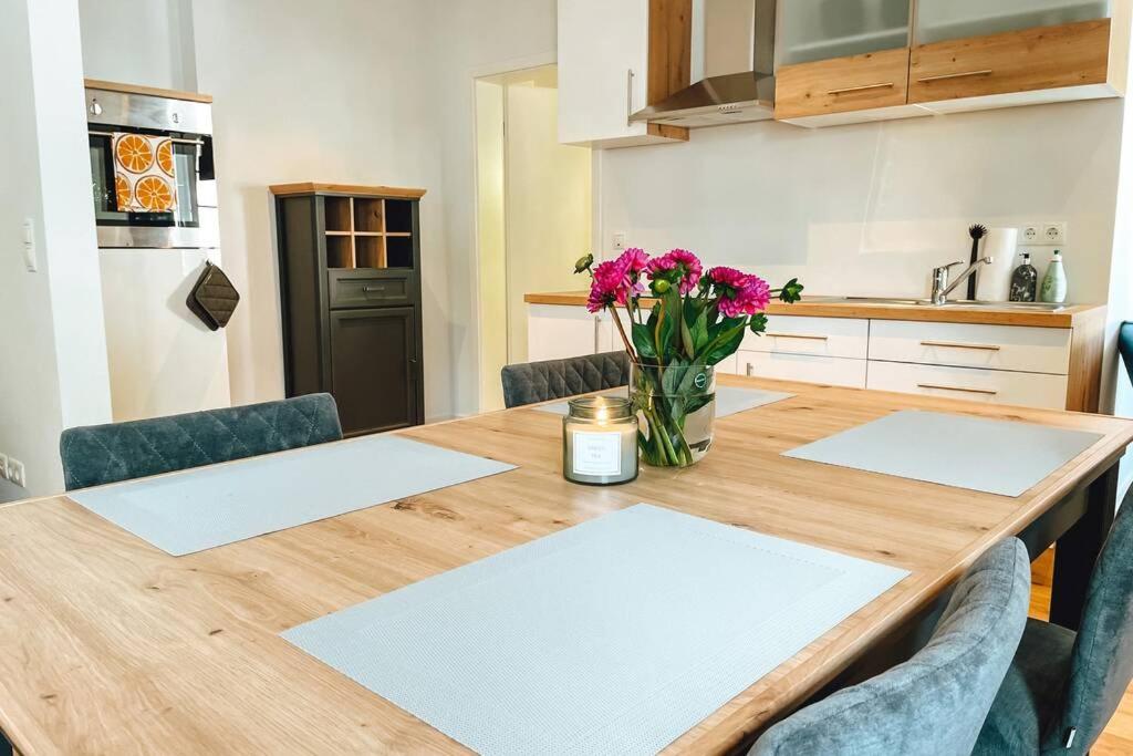 וורמס Apartment In Den Elefantenhoefen מראה חיצוני תמונה