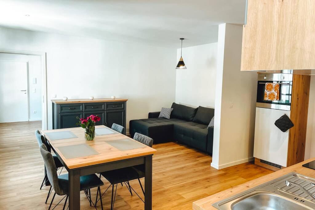 וורמס Apartment In Den Elefantenhoefen מראה חיצוני תמונה